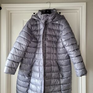 Guess Stylish Silver Puffer Coat